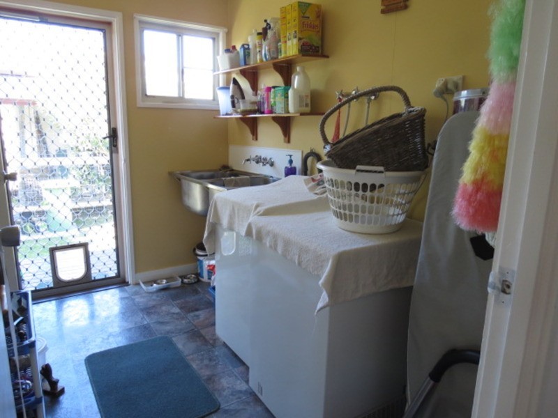 32  Thomas Street, Bowen QLD 4805