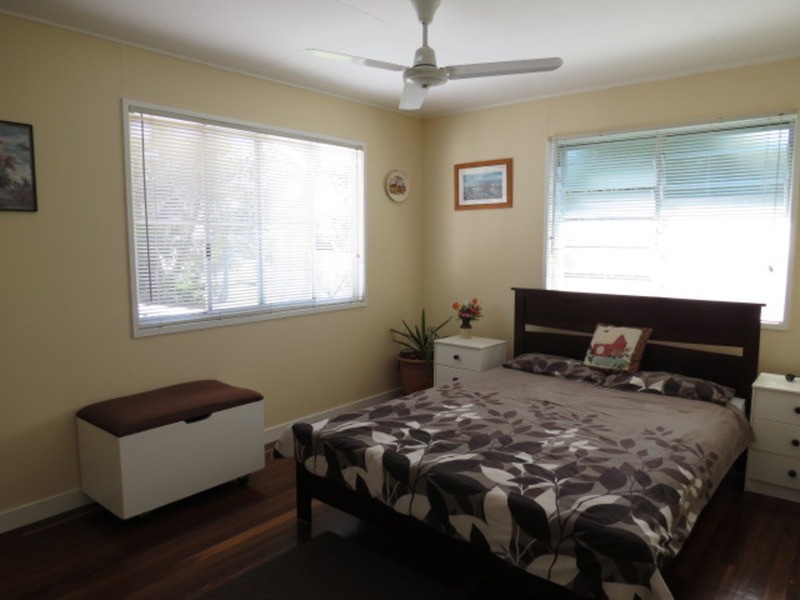 32  Thomas Street, Bowen QLD 4805