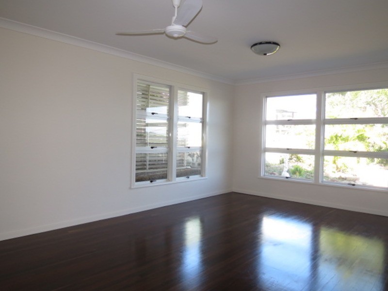 77 Livingstone Street, Bowen QLD 4805