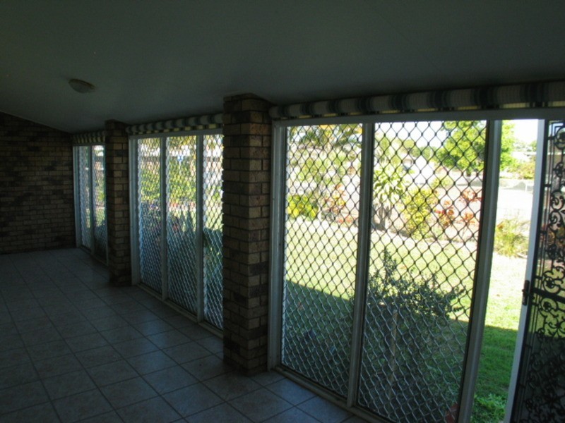 2 A Verna Street, Bowen QLD 4805