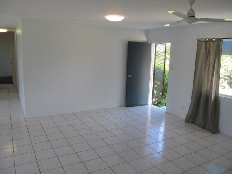 36 Scott Avenue, Bowen QLD 4805