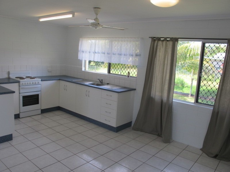 36 Scott Avenue, Bowen QLD 4805