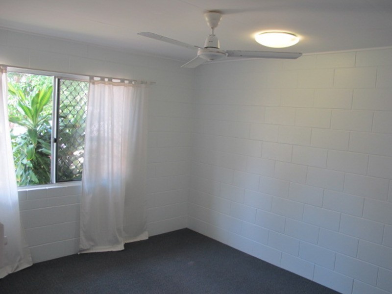 36 Scott Avenue, Bowen QLD 4805