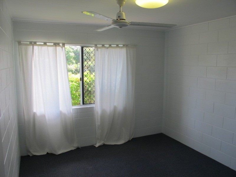36 Scott Avenue, Bowen QLD 4805