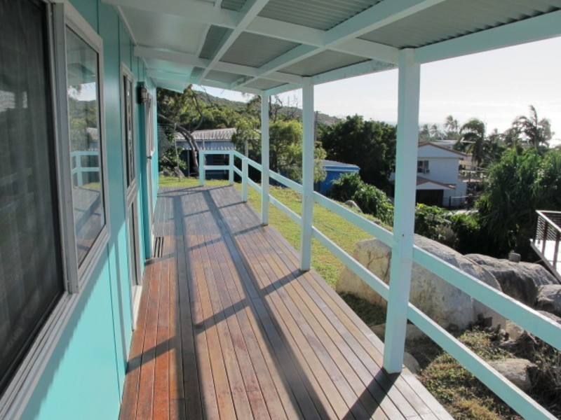 5 Avicennia Street, Bowen QLD 4805