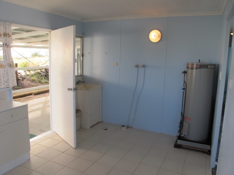 5 Avicennia Street, Bowen QLD 4805