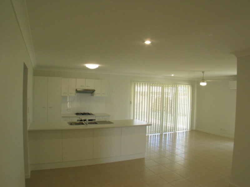 9 Cowrie Street, Bowen QLD 4805