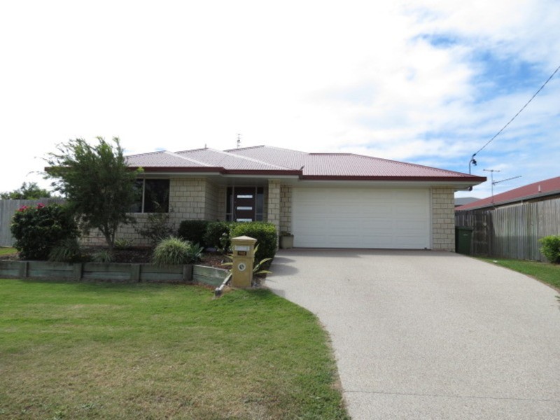 192 Queens Road, Bowen QLD 4805