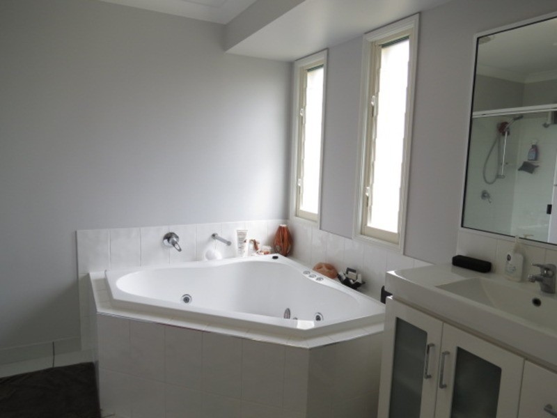 192 Queens Road, Bowen QLD 4805