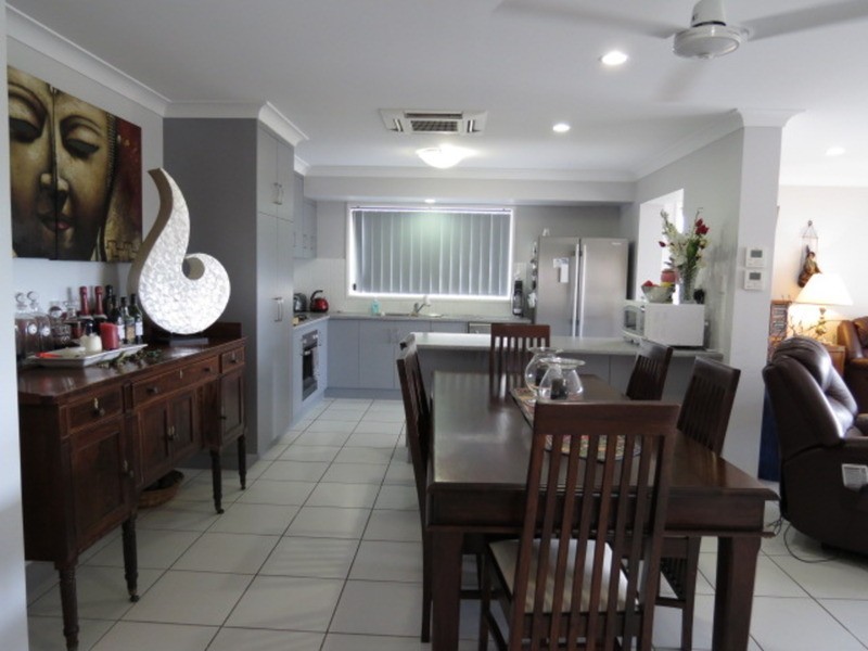 192 Queens Road, Bowen QLD 4805