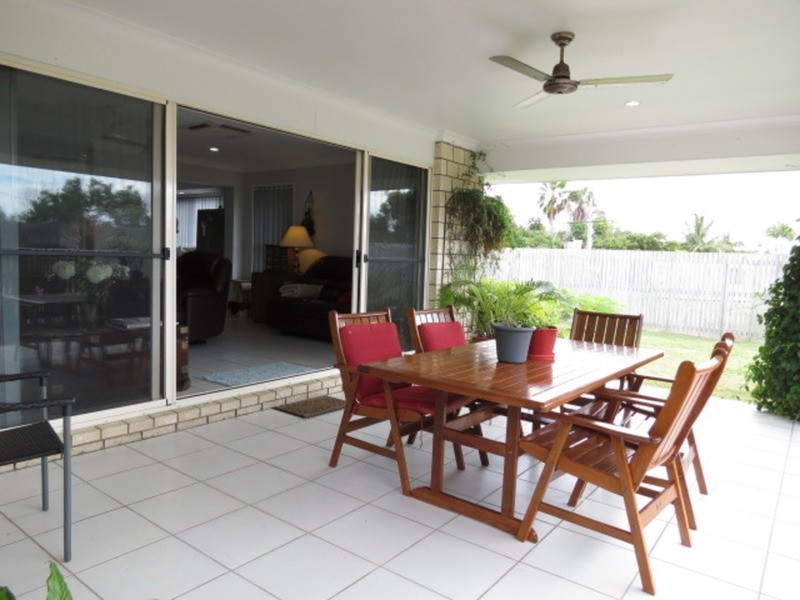 192 Queens Road, Bowen QLD 4805