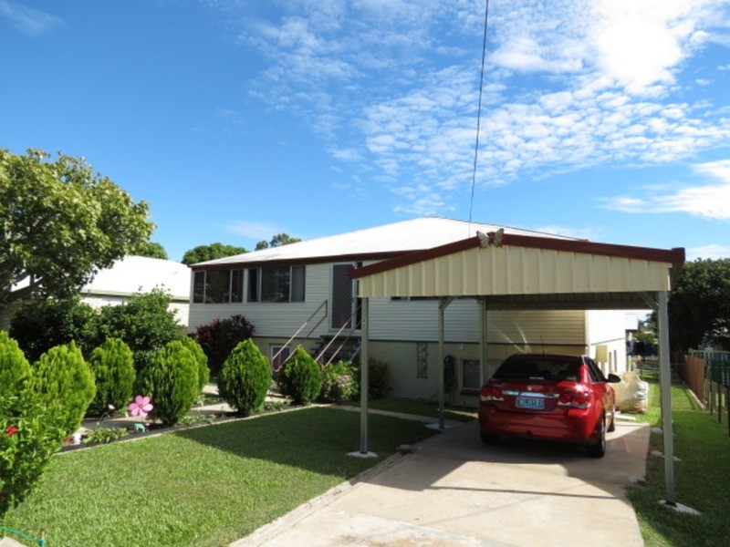 32 Reynolds Street, Bowen QLD 4805