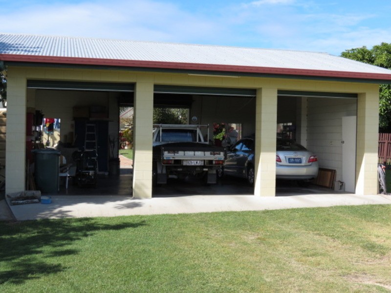 32 Reynolds Street, Bowen QLD 4805