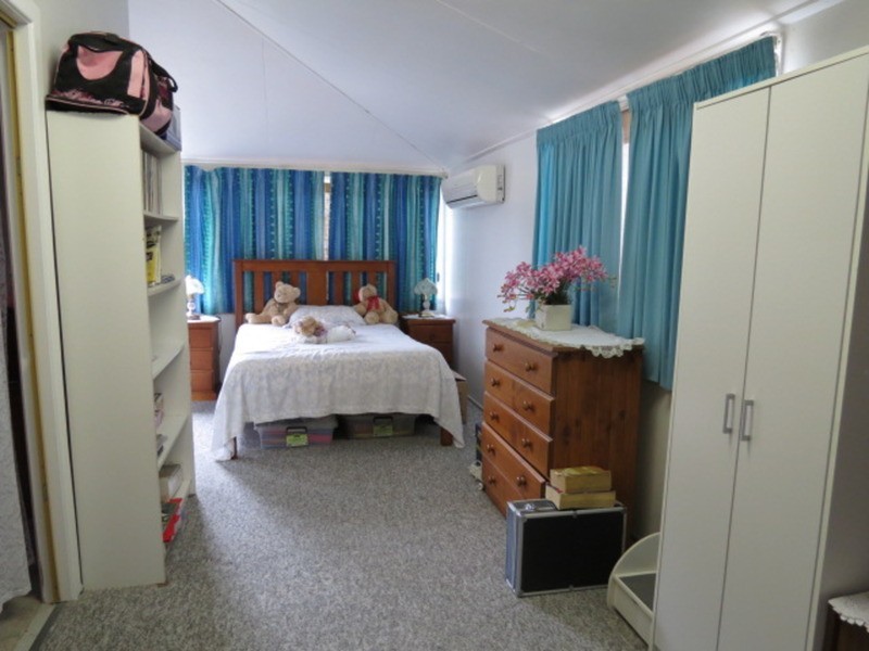 32 Reynolds Street, Bowen QLD 4805
