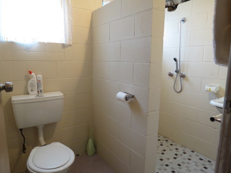 32 Reynolds Street, Bowen QLD 4805