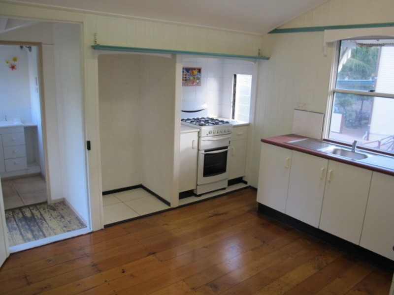 19 Gordon Street, Bowen QLD 4805