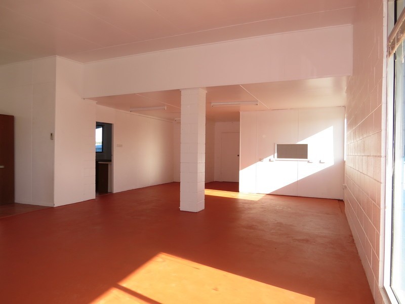 18588 Bruce Highway, Bowen QLD 4805