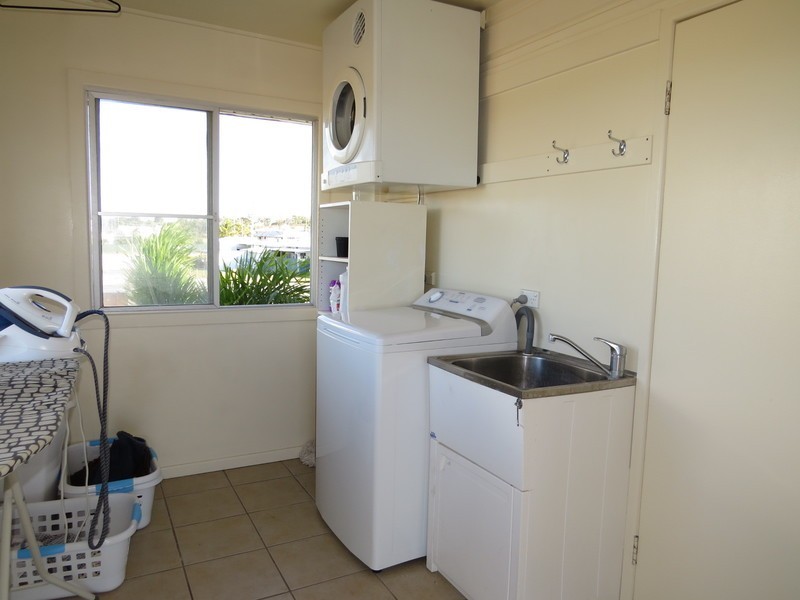 18588 Bruce Highway, Bowen QLD 4805