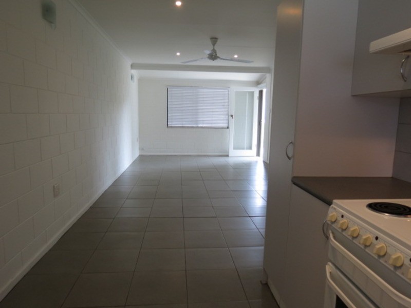 10 Field Street, Bowen QLD 4805