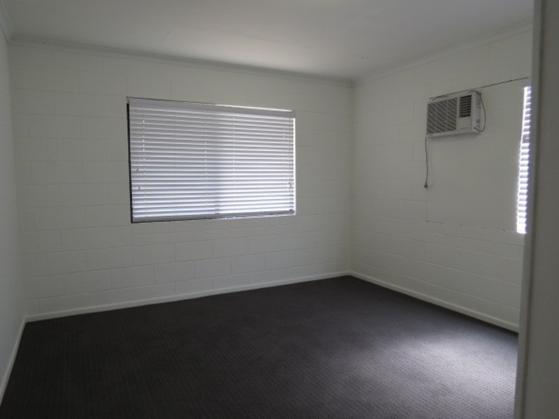 10 Field Street, Bowen QLD 4805