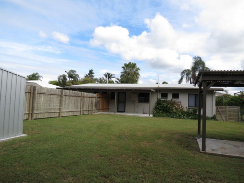 10 Field Street, Bowen QLD 4805