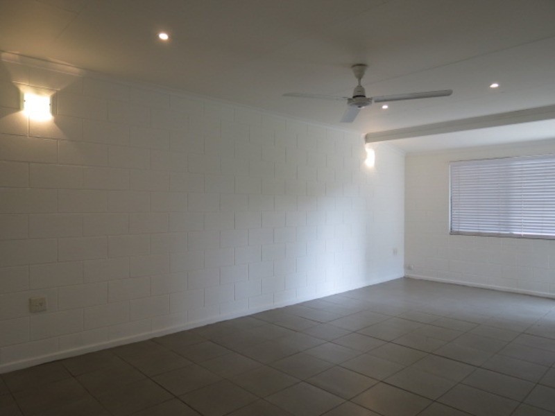 10 Field Street, Bowen QLD 4805