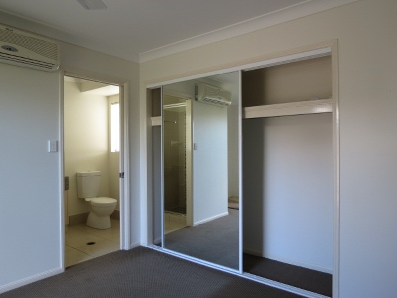2/98a Williams Street, Bowen QLD 4805