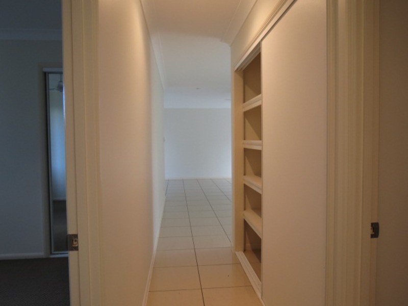 2/98a Williams Street, Bowen QLD 4805