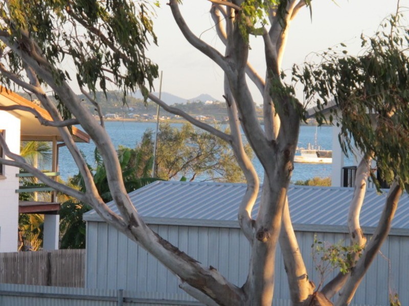 27 Elphinstone Street, Bowen QLD 4805