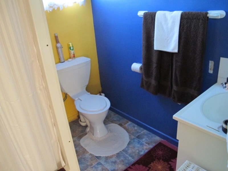 27 Elphinstone Street, Bowen QLD 4805