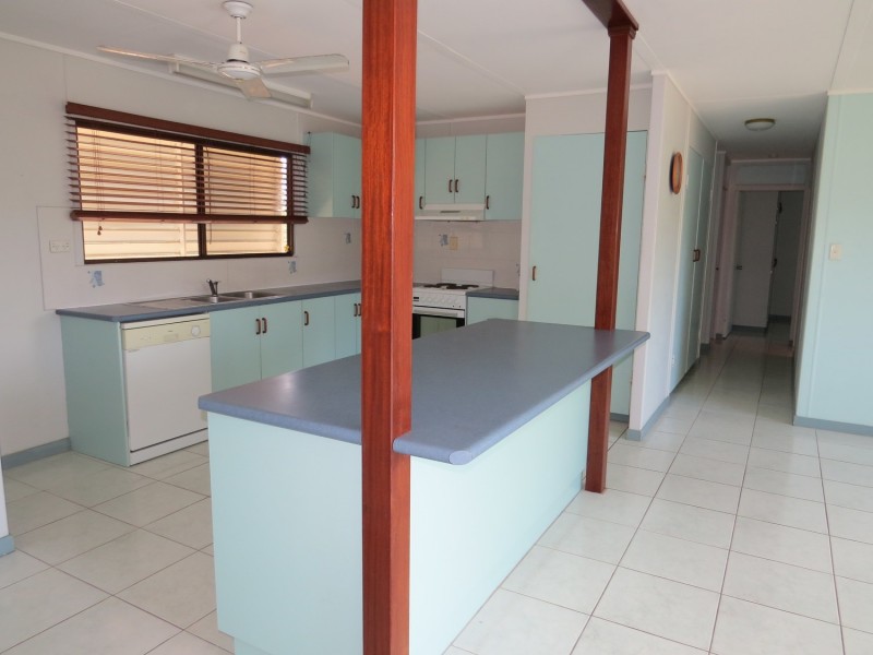 45 Holborne Street, Bowen QLD 4805