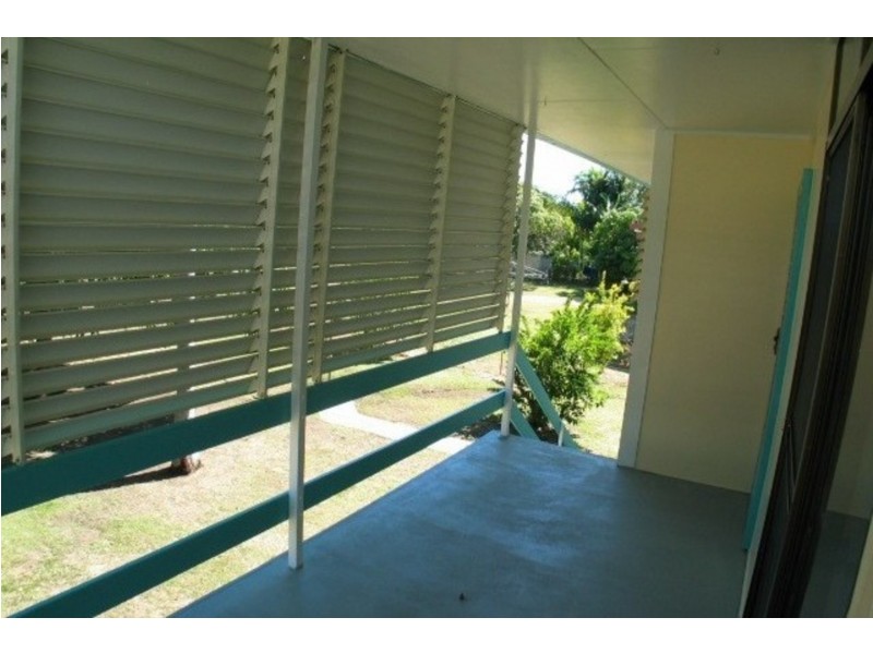 45 Holborne Street, Bowen QLD 4805