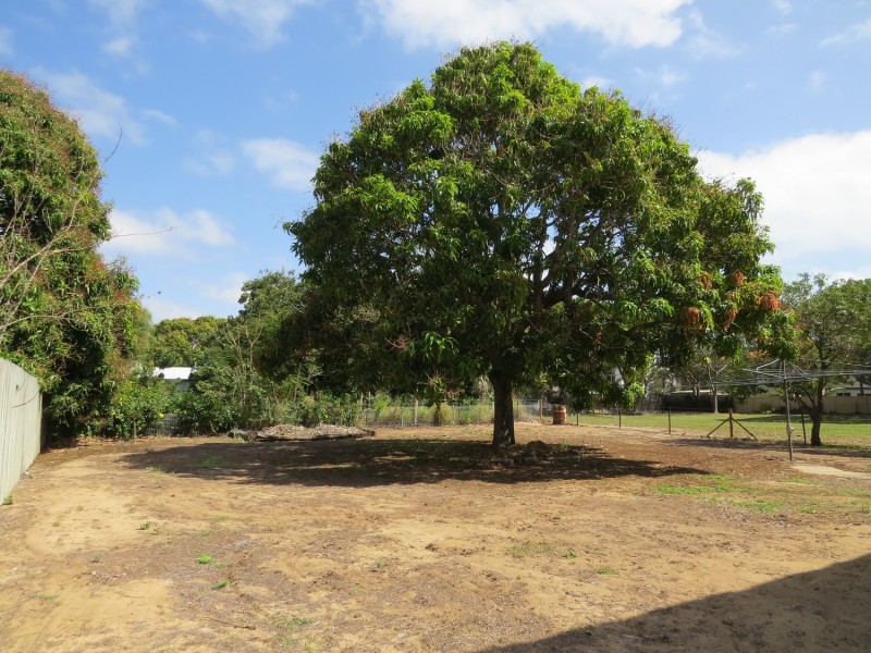 45 Holborne Street, Bowen QLD 4805