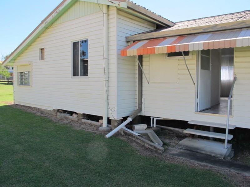 88 Dalrymple Street, Bowen QLD 4805