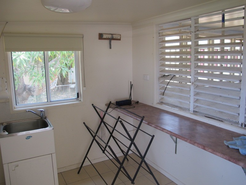 60 Livingstone Street, Bowen QLD 4805