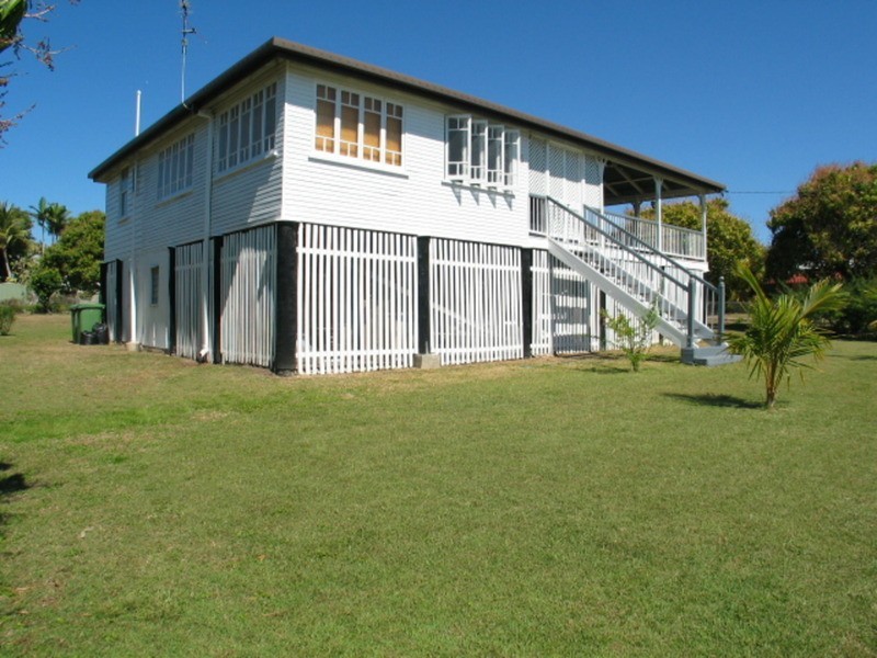 55 Livingstone Street, Bowen QLD 4805