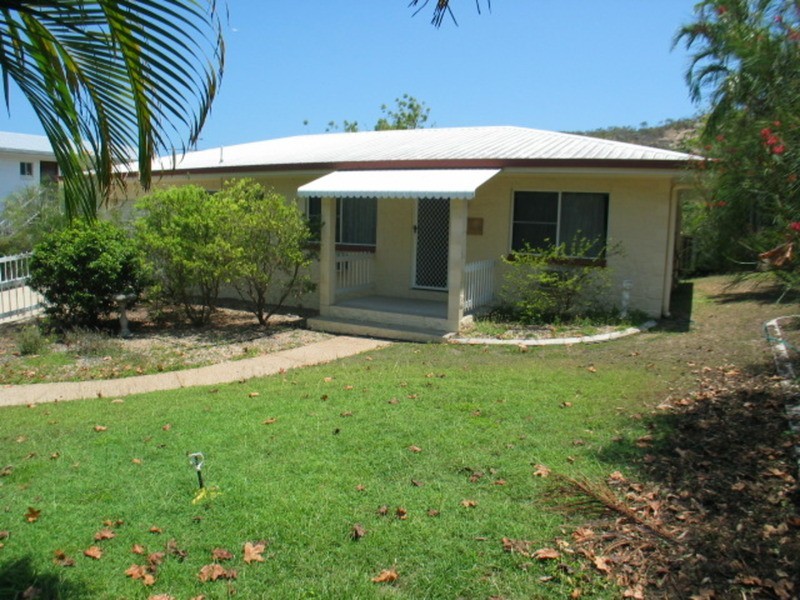 52 Rose Bay Road, Bowen QLD 4805