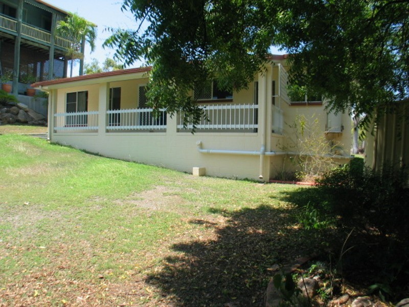 52 Rose Bay Road, Bowen QLD 4805