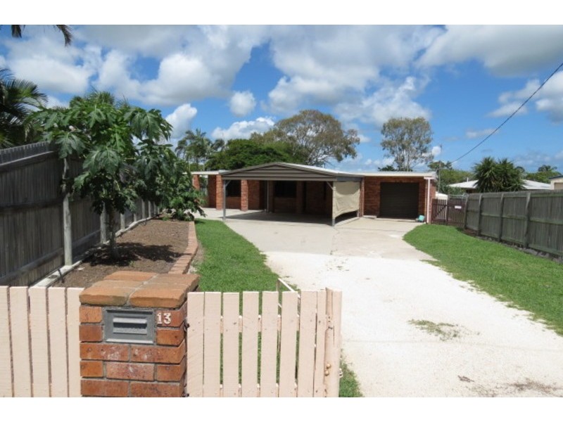 13 Salisbury Crescent, Bowen QLD 4805