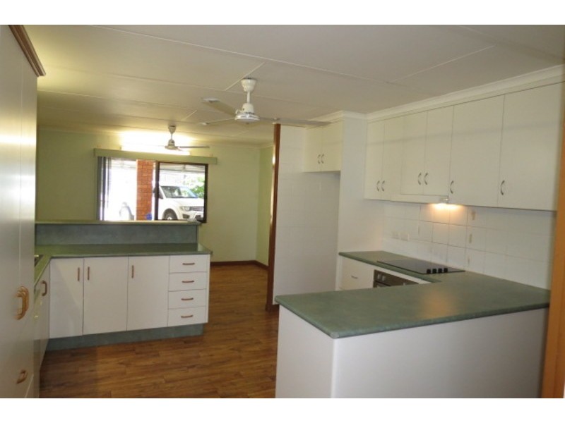13 Salisbury Crescent, Bowen QLD 4805
