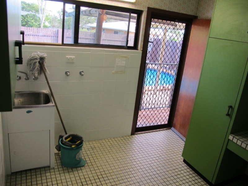13 Salisbury Crescent, Bowen QLD 4805