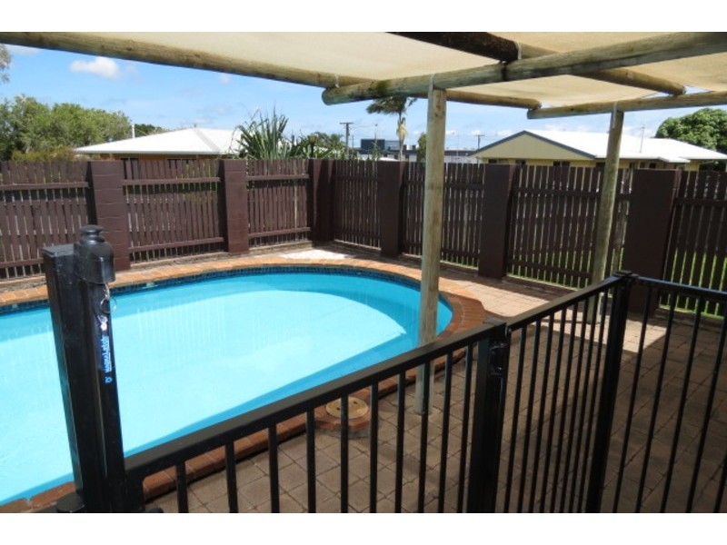 13 Salisbury Crescent, Bowen QLD 4805