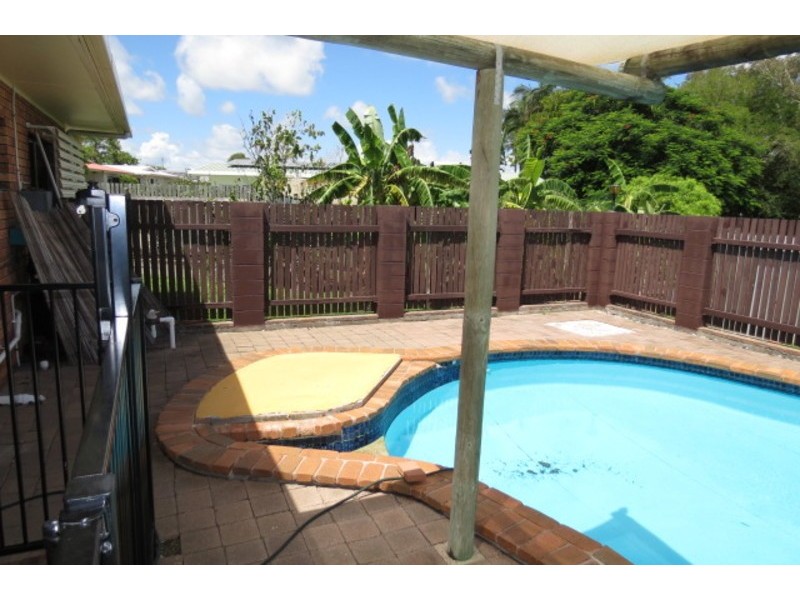 13 Salisbury Crescent, Bowen QLD 4805