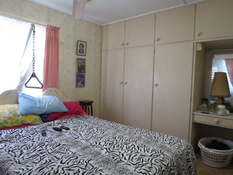 2/25 Marshall Street, Bowen QLD 4805