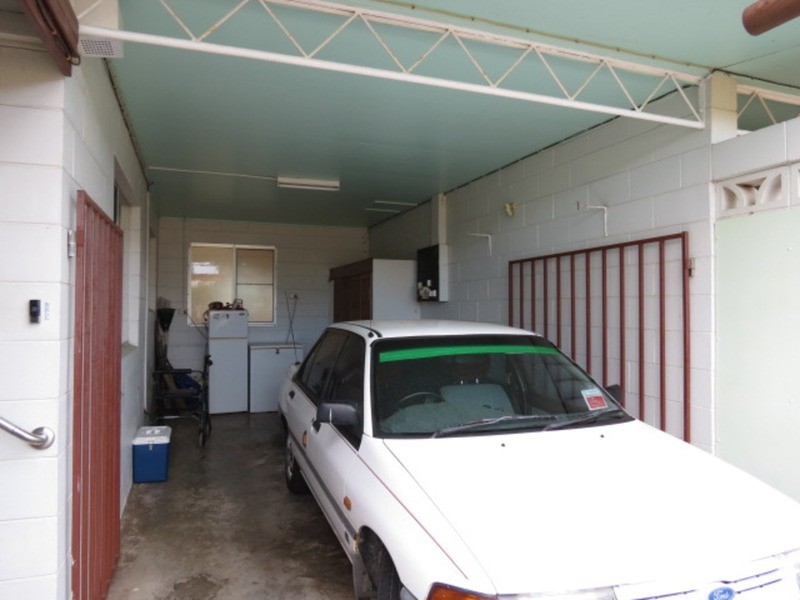 2/25 Marshall Street, Bowen QLD 4805