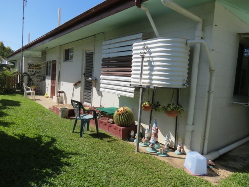 2/25 Marshall Street, Bowen QLD 4805