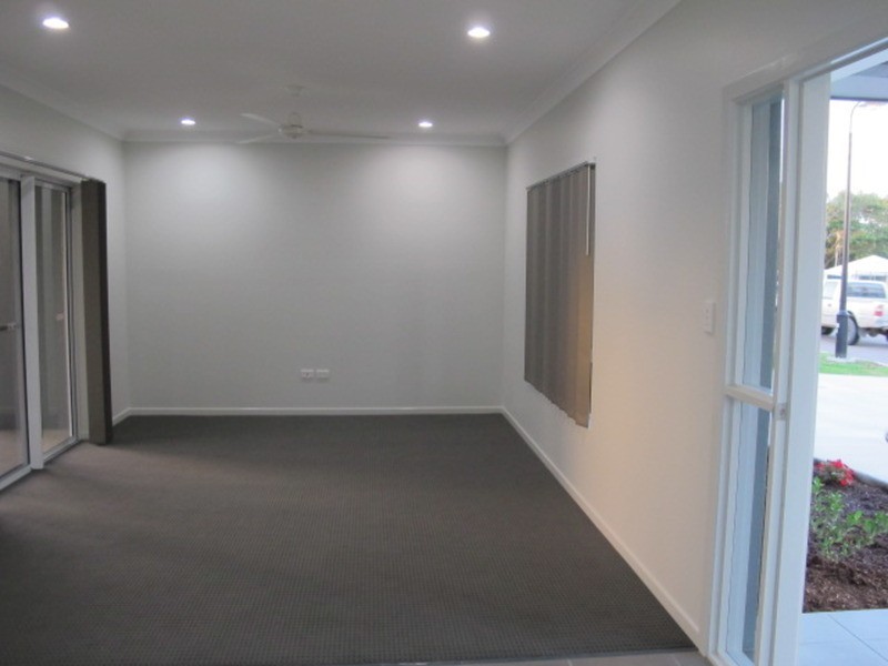 12 Seabreeze  Crescent, Bowen QLD 4805