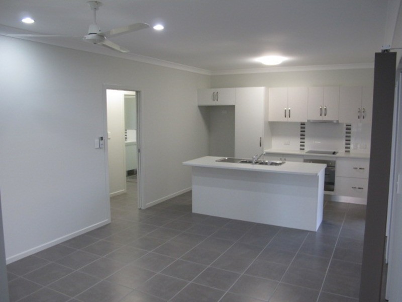 12 Seabreeze  Crescent, Bowen QLD 4805