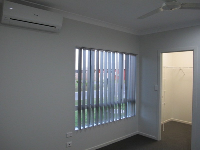 12 Seabreeze  Crescent, Bowen QLD 4805