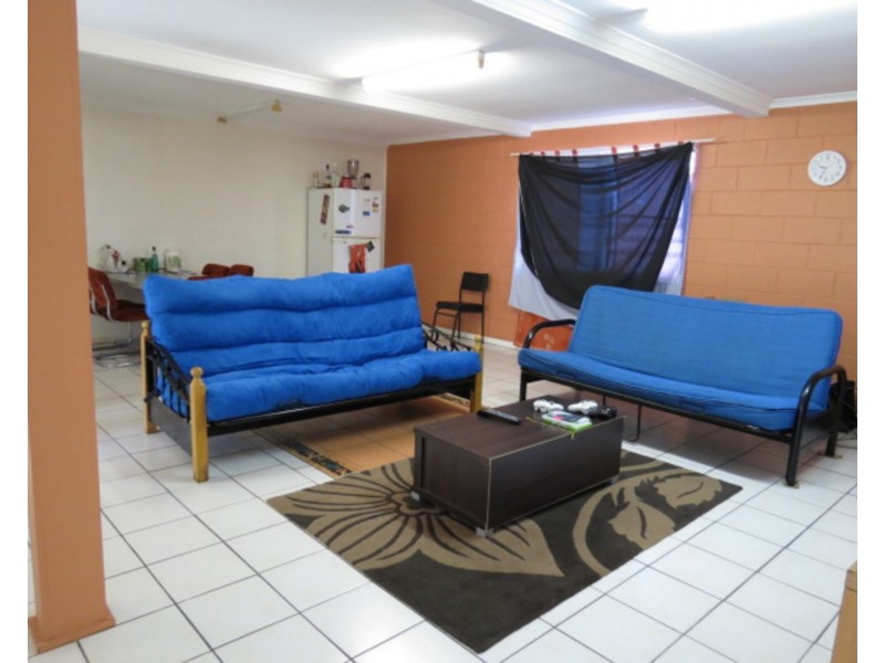 8 Gordon Street, Bowen QLD 4805